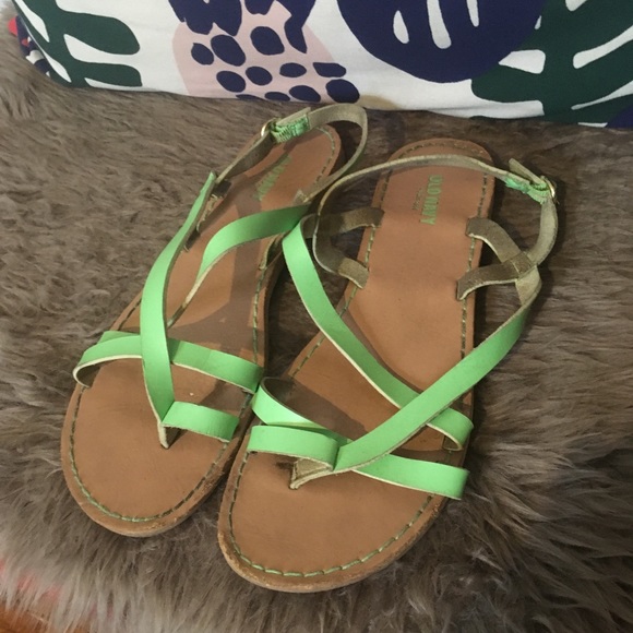 Lime green strappy flat sandals**3/$20** - Picture 1 of 3